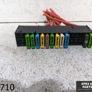 OEM 1995-1998 BMW 740i 4.4L FUSE HOLDERS