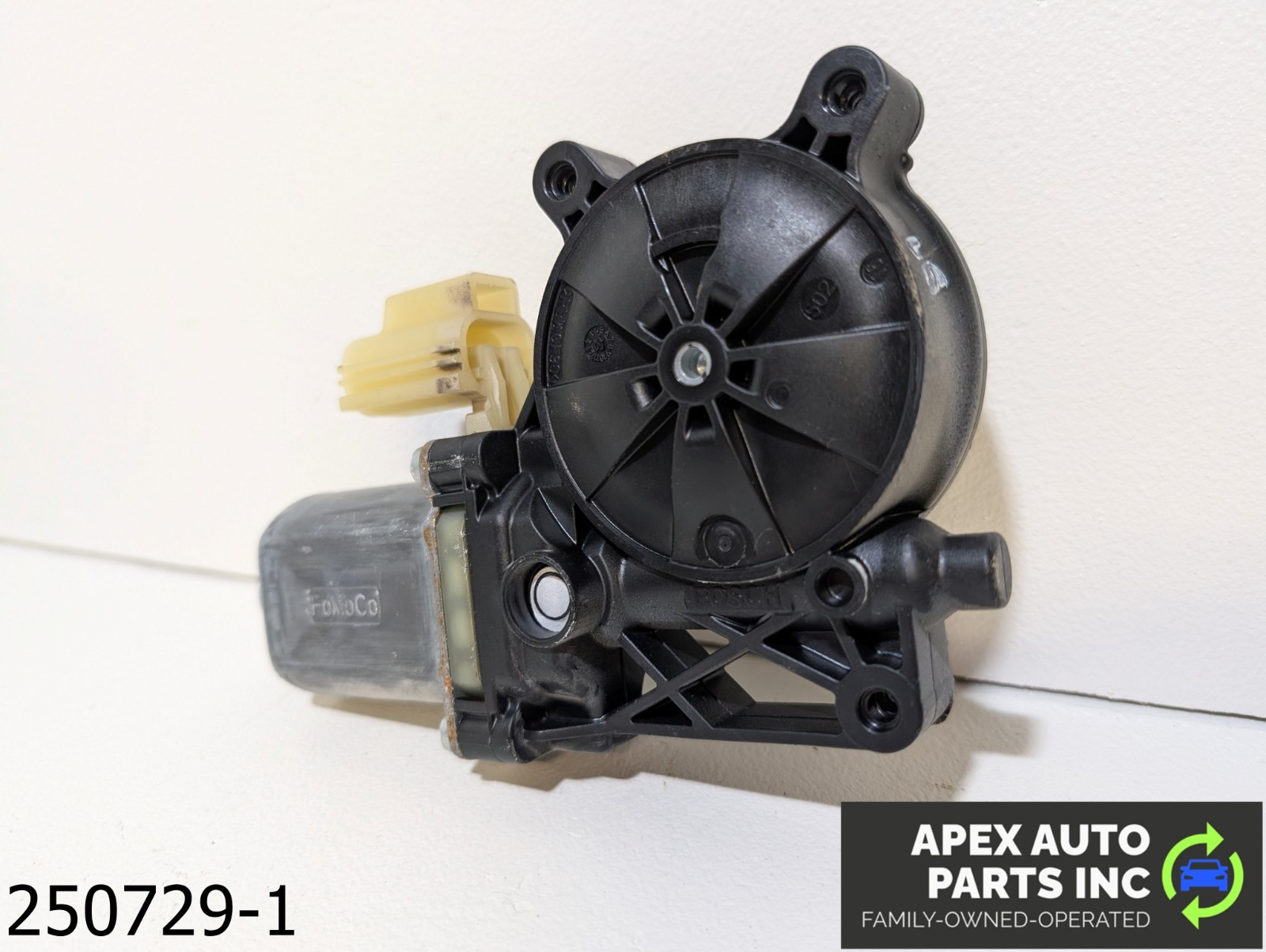OEM 2017-2019 Ford Escape 1.5L Passenger Right Side Door Window Motor - Image 2