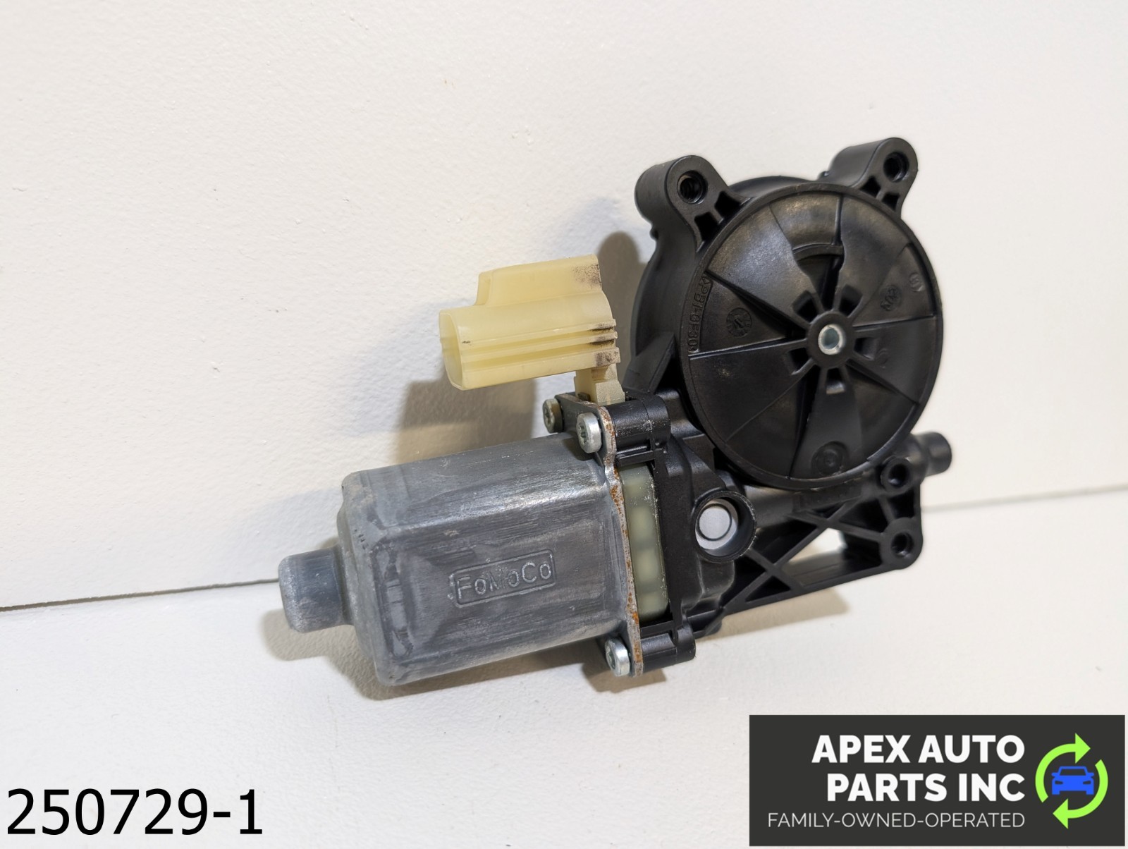 OEM 2017-2019 Ford Escape 1.5L Passenger Right Side Door Window Motor - Image 3