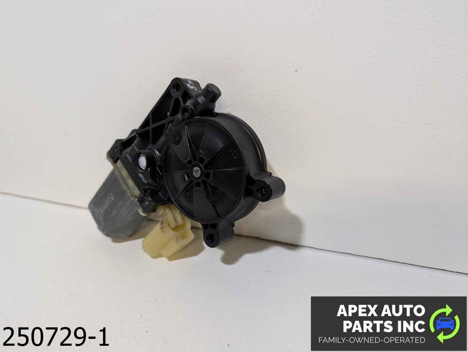 OEM 2017-2019 Ford Escape 1.5L Driver Side Door Window Motor - Image 2
