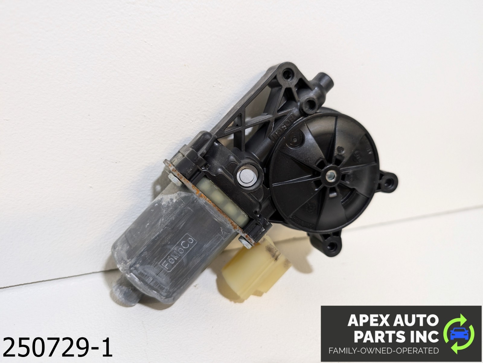 OEM 2017-2019 Ford Escape 1.5L Driver Side Door Window Motor - Image 3