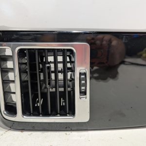OEM 2010-2012 Land Range Rover 4.2L  Right Passenger Side A/C Air Vent