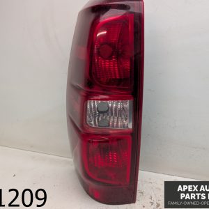 OEM 2009 Chevrolet Avalanche 5.3L Tail Light Left Driver LH Tail Lamp