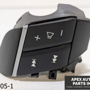 OEM 2007-2014 Volvo XC90 3.2L Radio Volume Steering Wheel Switch