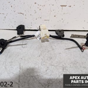 OEM 2007-2010 BMW X5 4.8L  Interior Air Distributor Climate Temp Sensor
