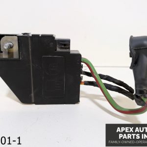 OEM 2013-2016 Ford Fusion 1.5L BATTERY POWER FUSE RELAY BOX