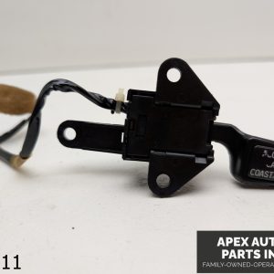 OEM 1994-1998 Mitsubishi 3000GT 3.0L STEERING WHEEL SWITCH BUTTON CRUISE CONTROL