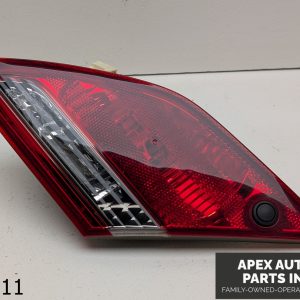 OEM 2008-2010 Toyota Avalon 3.5L Right RH INNER TAIL LIGHT