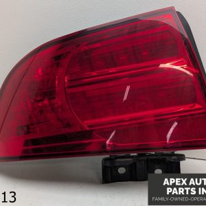 OEM 2004-2006 Acura TL 3.2L DRIVER LEFT TAIL LIGHT