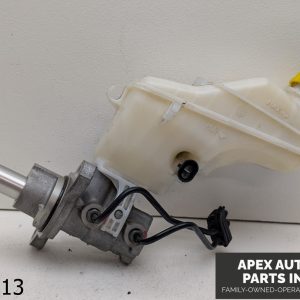 OEM 2014-2017 Fiat 500L 1.4L Brake Booster Reservoir