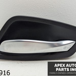OEM 2006 BMW 325xi E91 3.0L  Door Handle