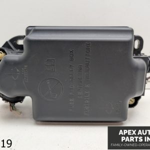 OEM 2014-2017 Fiat 500L 1.4L Fuse Box Engine Compartment