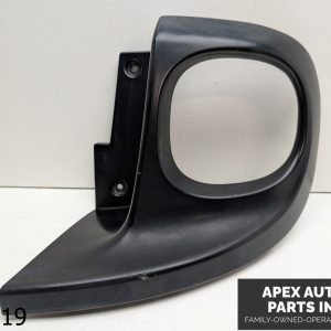 OEM 2014-2017 Fiat 500L 1.4L RIGHT PASSENGER Bumper Tail Light Trim