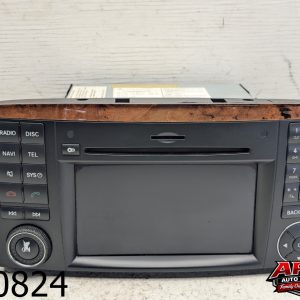 OEM 2010 Mercedes R350 3.5L Command Head Unit Navigation Radio CD Player