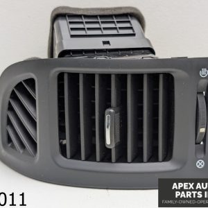 OEM 2007-2010 Hyundai Entourage 3.8L Left Dash AC Air Vent Duct Grille