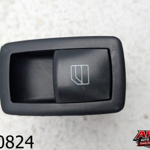 OEM 2010 Mercedes R350 3.5L Rear Door Window Switch