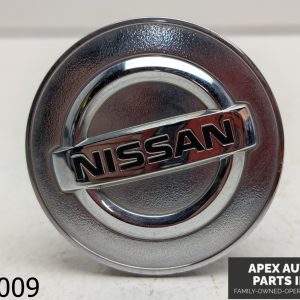 OEM 2012 Nissan Murano 3.5L center cap