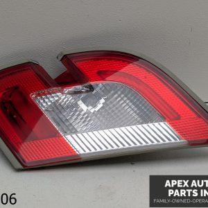 OEM 2010-2012 Ford Taurus 3.5L PASSENGER BRAKE Tail Light LAMP Assembly Right