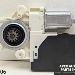OEM 2004-2007 Volvo S40 2.4L Front Left Power Window Motor Controller