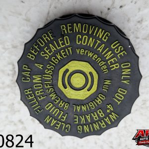 OEM 2010 Mercedes R350 3.5L Master Brake Fluid Cap