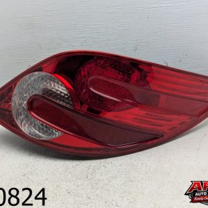 OEM 2010 Mercedes R350 3.5L PASSENGER RIGHT TAILLIGHT TAIL LIGHT