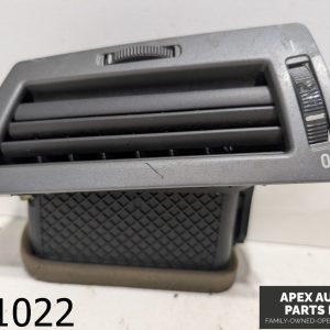 OEM 2005 BMW 745i 4.4L Dash Passenger Side A/C Air Vent Grille Outlet