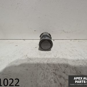 OEM 2005 BMW 745i 4.4L Front Bumper PDC / PARK Distance / Assist Sensor