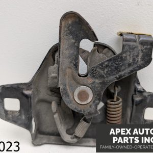 OEM 1999-2004 Jeep Grand Cherokee 4.7L Hood Latch