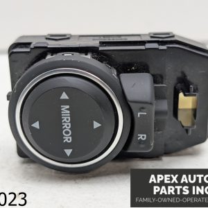 OEM 2013 Hyundai Sonata 2.4L Front Left  Power Door Mirror Control Switch