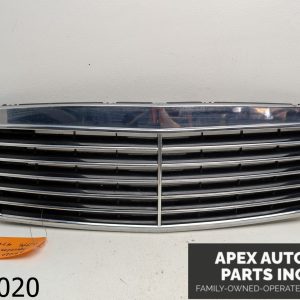 OEM 1996-1999 Mercedes E320 3.2L  Front Bumper Grille Upper Assembly