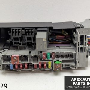 OEM 2018-2021 Chevrolet Equinox 1.5L  CABIN FUSE BOX