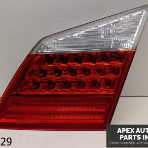 OEM 2009-2011 Hyundai Genesis 3.8L Sedan Right RH Passenger Inner LED Tail Light