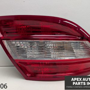 OEM 2010 Mercedes C300 3.0L  Driver Side Left LED Taillight Assembly