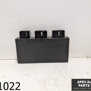 OEM 2005 BMW 745i 4.4L  PDC Parking Distance Sensor Control Module