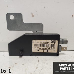 OEM 1998-2001 Mercedes ML320 3.2L Radio Antenna Amp Amplifier 1638200089