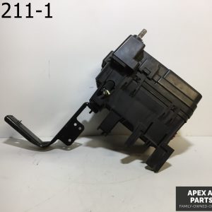 OEM GMC Terrain 2014 Engine Fuse Box Relay Junction Block Module