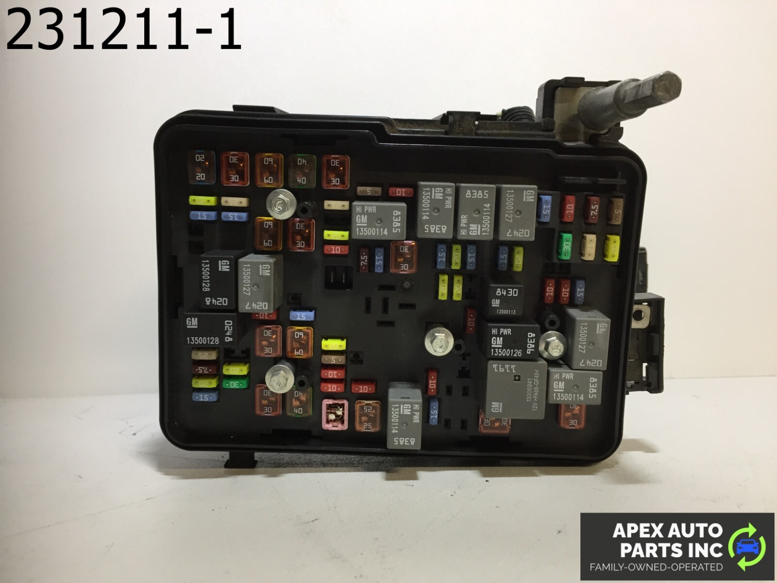 OEM GMC Terrain 2014 Engine Fuse Box Relay Junction Block Module - Image 4