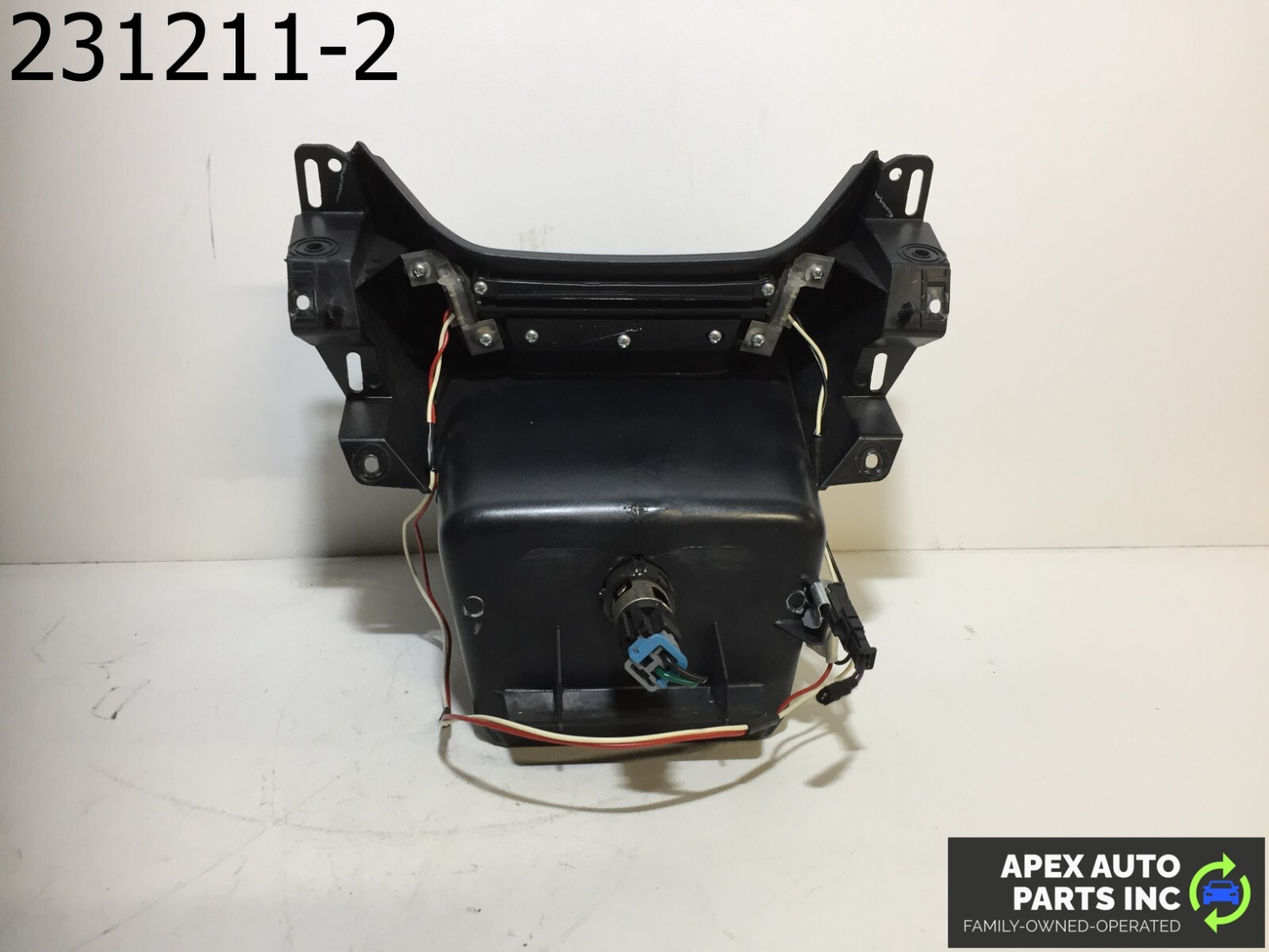 OEM GMC Terrain 2014 CENTER LOWER DASH STORAGE COMPARTMENT BOX TRAY BIN 20839830 - Image 4