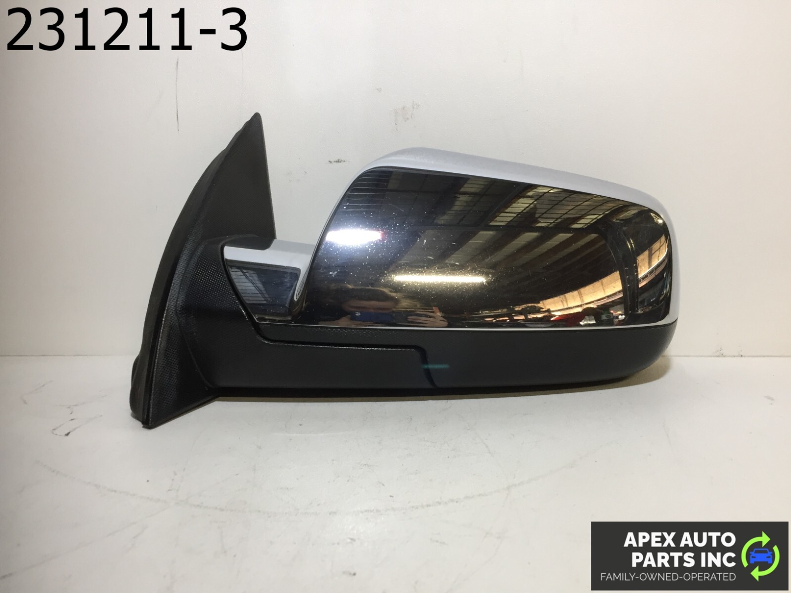 OEM GMC Terrain 2014 Driver Left Side Rear View Mirror 22818270 - Image 4