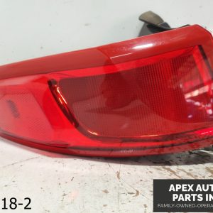OEM 2009-2012 Lincoln MKT 3.5L Tail Light LH Driver Tail Lamp