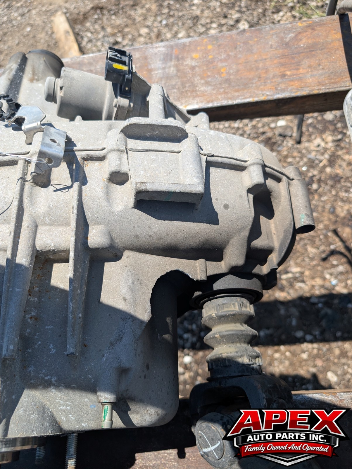 *NO SHIPPING OEM 2013 Chevy Silverado 1500 Pickup Transfer Case - Image 6