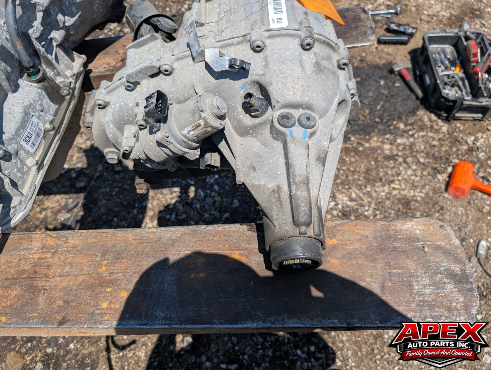*NO SHIPPING OEM 2013 Chevy Silverado 1500 Pickup Transfer Case - Image 9