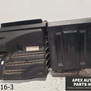 OEM 2006-2010 Volvo C70 2.5L AIR INTAKE BOX AIR CLEANER FILTER HOUSING BOX ASSY
