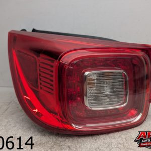 OEM 2014 Chevrolet Malibu 2.0L DRIVER/LEFT SIDE REAR BRAKE TAIL LIGHT