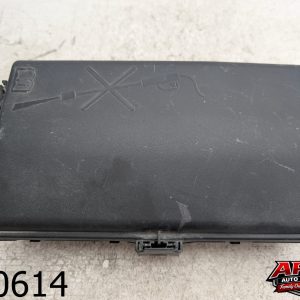 OEM 2014 Chevrolet Malibu 2.0L ENGINE FUSE RELAY BOX