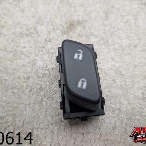 OEM 2014 Chevrolet Malibu 2.0L Front Right Door Lock Control Switch