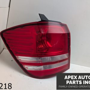 OEM 2018 Dodge Journey 2.4L Driver Tail Light LED Lamps Quarter Panel Mounted