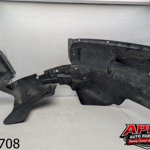 OEM 2016 Jeep Wrangler JK Black Front Left Side  Inner Fender Liner Splash Guard