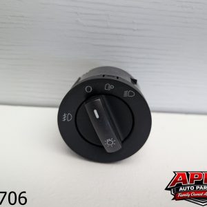 OEM 2006 Volkswagen Touareg 3.2L HEADLIGHT SWITCH