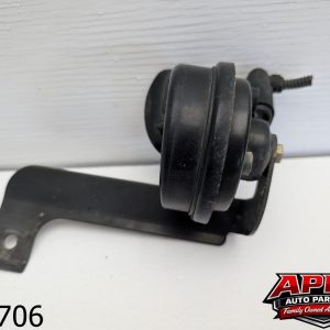 OEM 2006 Volkswagen Touareg 3.2L FRONT LOW TONE PITCH HORN ASSEMBLY